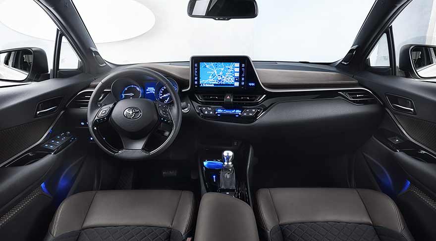 To­yo­ta C-HR’­nin iç ka­bin ta­sa­rı­mı ta­nı­tıl­dı