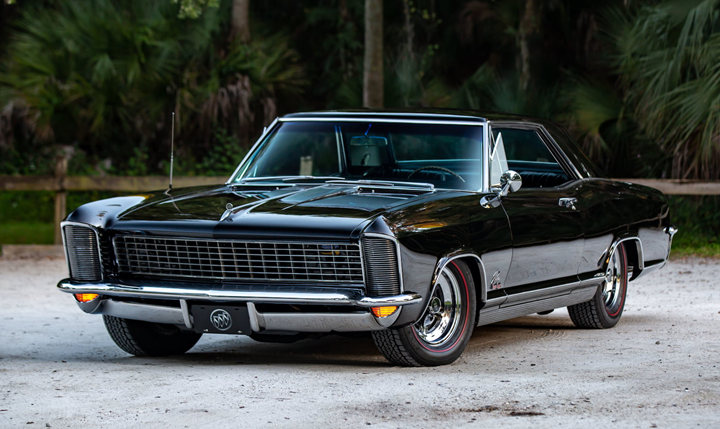 1965 Buick Riviera GS (Gran Sport)