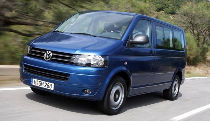 ArabaTeknikBilgi-Volkswagen-Caravelle-Multivan-T5