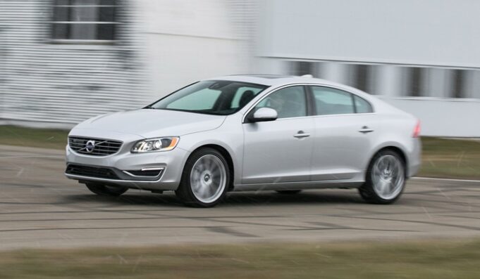 ArabaTeknikBilgi-2018-Volvo-S60