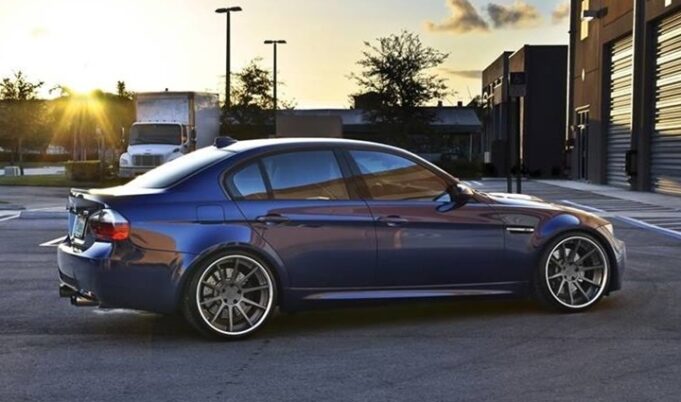 Araba-Teknik-Bilgi-BMW-M3-E90
