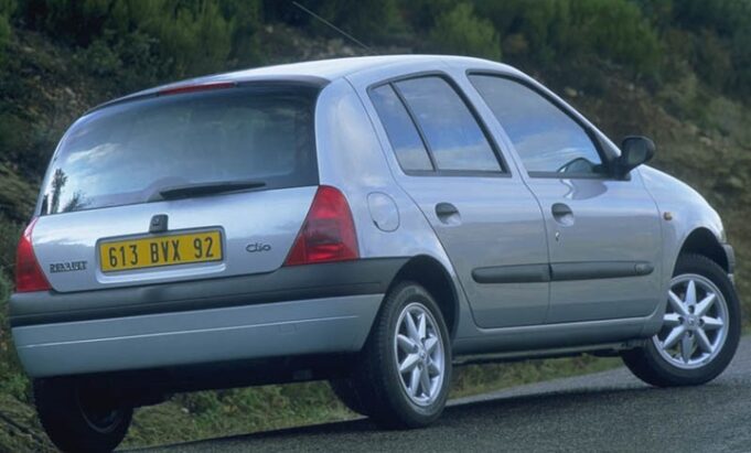 ArabaTeknikBilgi-Renault-Clio-II