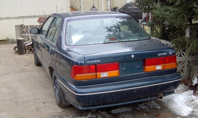 ArabaTeknikBilgi-1991-1993-Hyundai-Sonata-3.0i