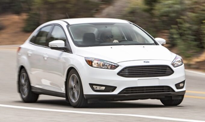 ArabaTeknikBilgi-2014-2018-Ford-Focus-Sedan