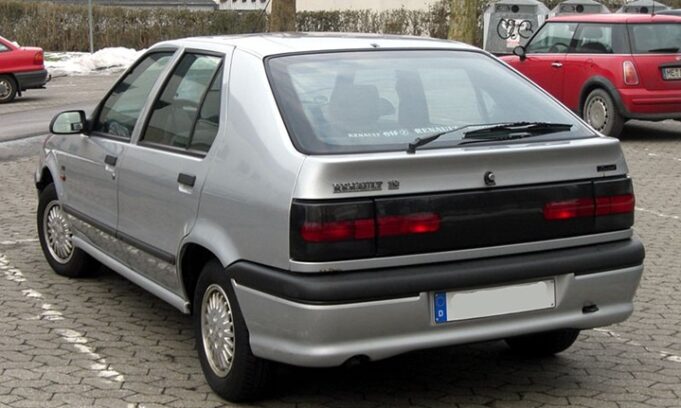 Araba-Teknik-Bilgi-Renault-19-Europa-Hatchback