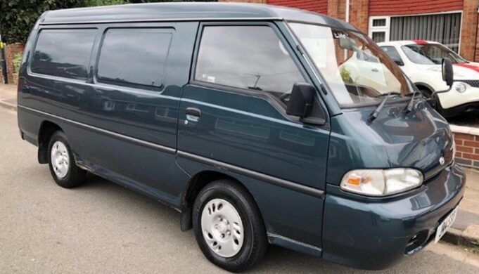 ArabaTeknikBilgi-Hyundai-H-100-Panelvan-2.5-TD