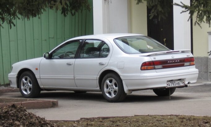 ArabaTeknikBilgi-1995-2000-Nissan-Maxima-QX
