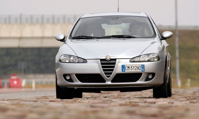 ArabaTeknikBilgi-Alfa-Romeo-147