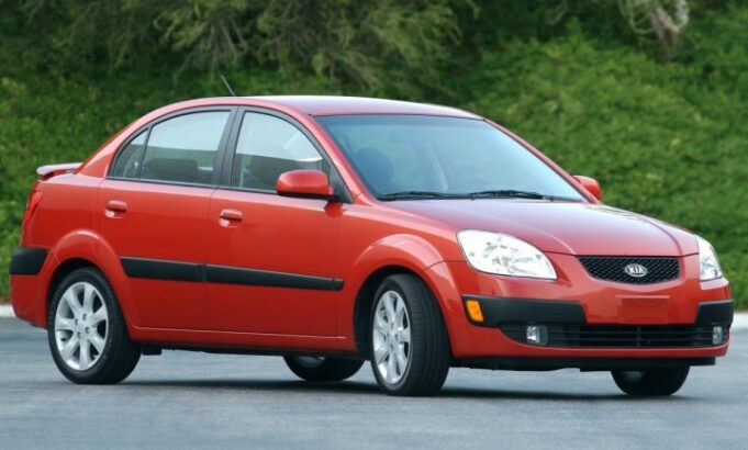 ArabaTeknikBilgi-2005-2011-Kia-Rio-Sedan