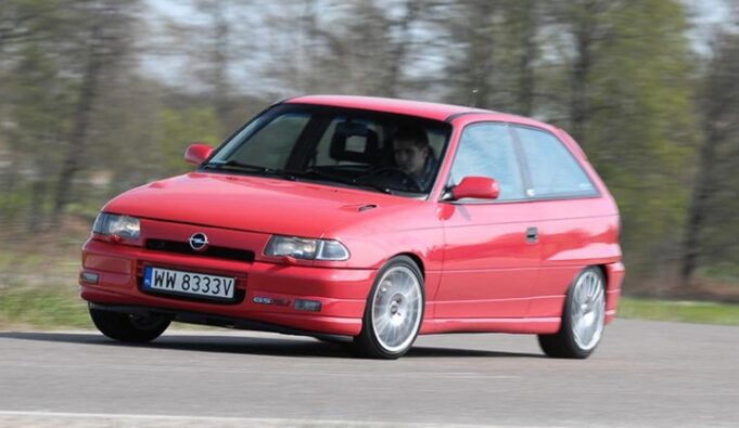 ArabaTeknikBilgi-Opel-Astra-F-GSi