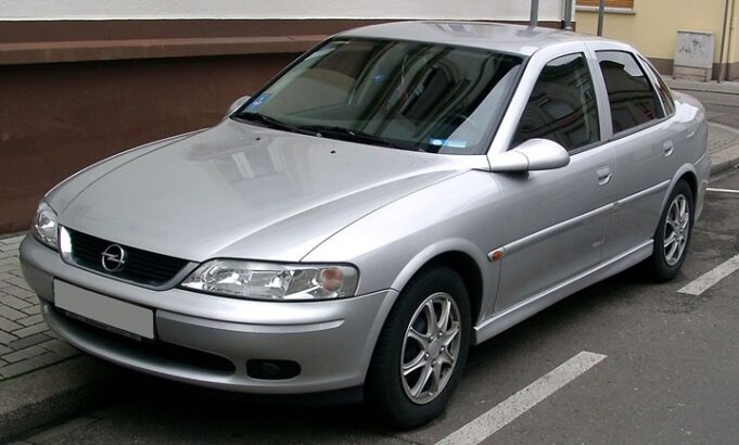 ArabaTeknikBilgi-Opel-Vectra-B