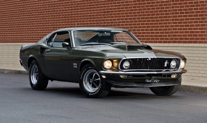 ArabaTeknikBilgi-1969-Ford-Mustang-Boss-429