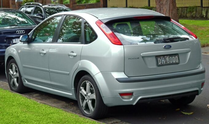 ArabaTeknikBilgi-2005-2008-Ford-Focus-Hatchback-1.6-TDCi