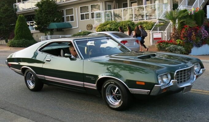 ArabaTeknikBilgi-1972-Ford-Gran-Torino-Sport