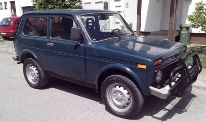 ArabaTeknikBilgi-1978-2010-Lada-Niva
